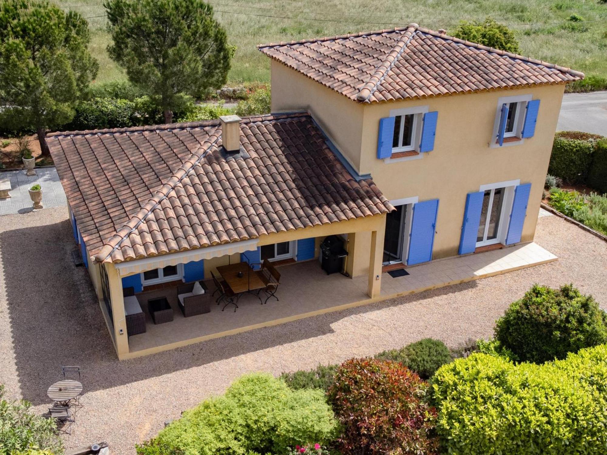 Villa Les Burons Aups Esterno foto